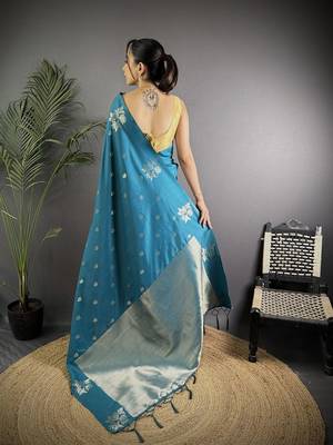 Blue woven design ethnic motifs zari saree 3
