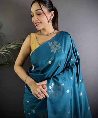 Blue woven design ethnic motifs zari saree 4