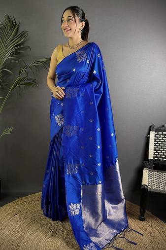 Navy blue woven design saree with blouse piece