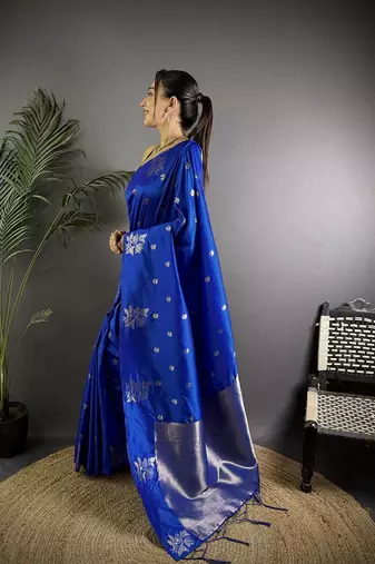 Navy blue woven design saree with blouse piece