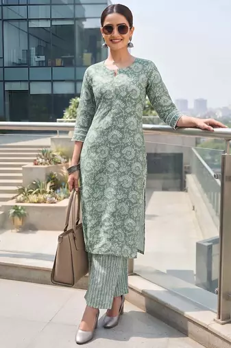 Green printed straight co-ords set for women