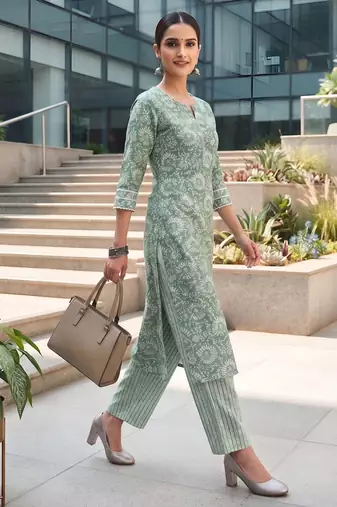 Green printed straight co-ords set for women