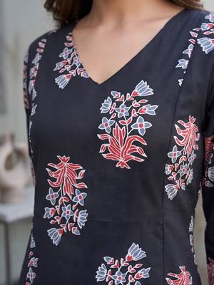 Black printed rayon co-ord set for women 2
