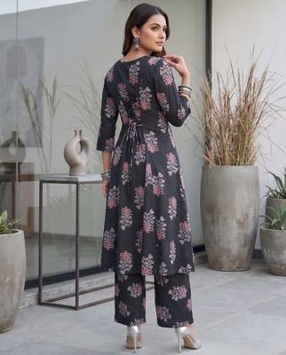 Black printed rayon co-ord set for women 4
