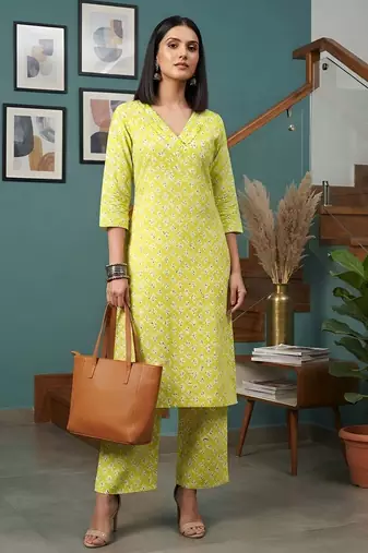 Yellow printed straight co-ords set for women