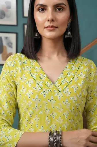 Yellow printed straight co-ords set for women