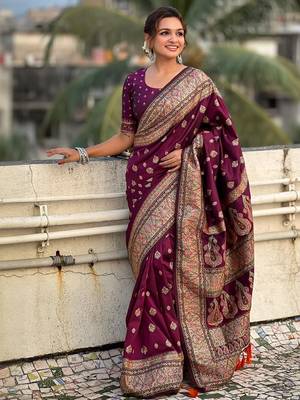 Purple woven design pashmina saree  with unstitched blouse piece 4