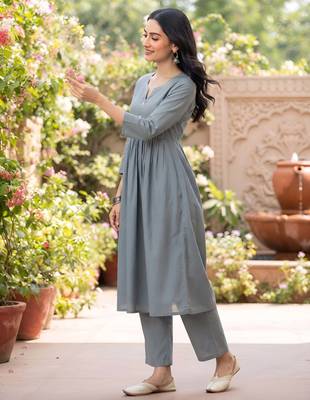 Grey a-line co-ords set for women 4