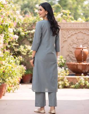 Grey a-line co-ords set for women 5
