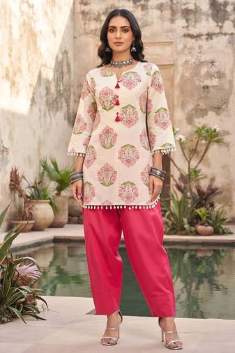 Off white & pink printed co-ord set for women