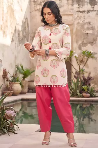Off white & pink printed co-ord set for women