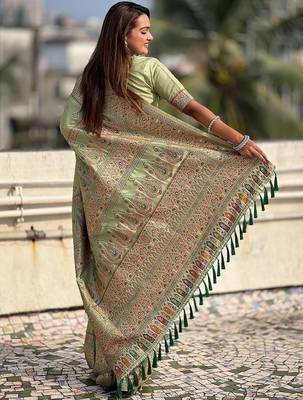 Green woven design pashmina saree with unstitched blouse piece 3