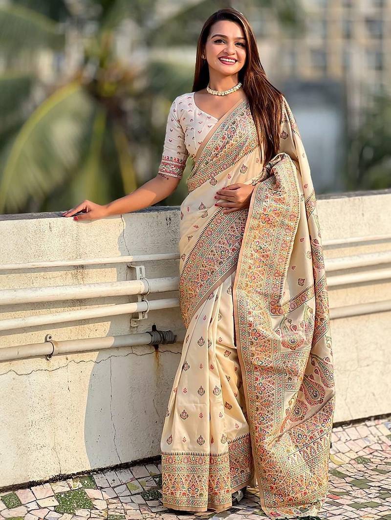Beige woven design saree
