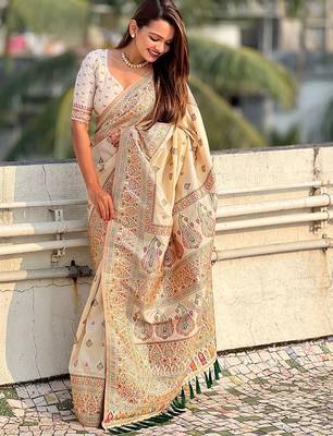 Beige woven design saree 3