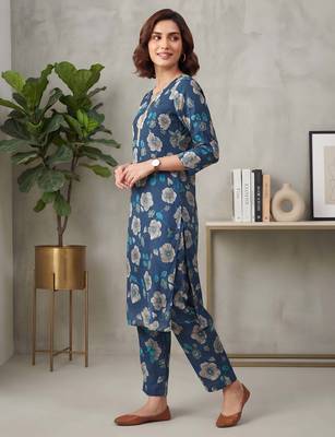 Blue printed co-ord set for women 3