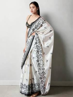 White floral silk blend saree 2