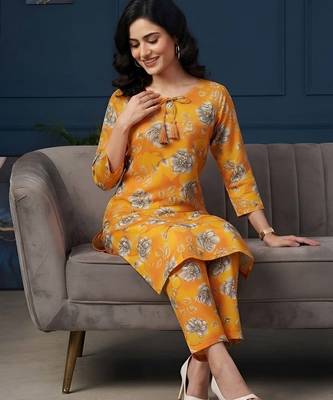 Orange printed co-ord set for women 3
