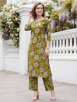 Olive green printed co-ord set for women 4