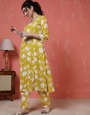 Yellow printed cotton co-ord set for women 3