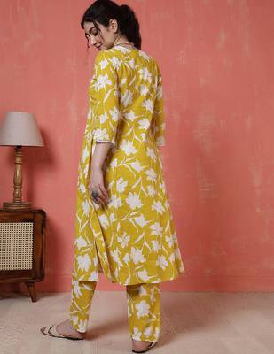 Yellow printed cotton co-ord set for women 5