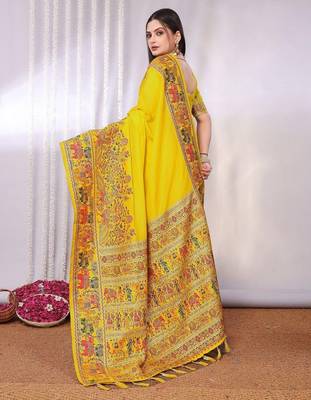 Yellow embellished zari saree 4