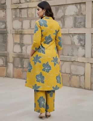 Yellow printed co-ord set for women 5