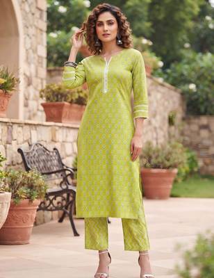 Green printed straight co-ords set for women 5