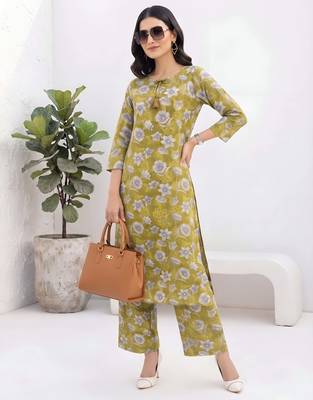 Olive green printed co-ord set for women 2