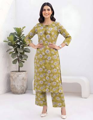 Olive green printed co-ord set for women 4