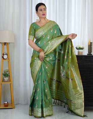 Sea green floral woven design zari banarasi saree 3