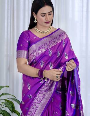 Purple ethnic motifs woven design zari banarasi saree 4