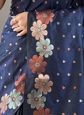 Blue woven design zari silk cotton banarasi saree 4