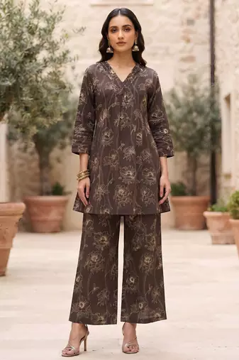 Brown printed straight co-ords set for women