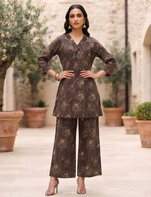 Brown printed straight co-ords set for women 5