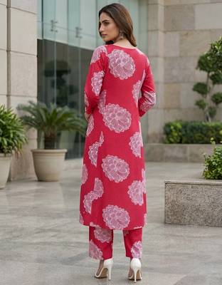 Women fuchsia pink printed  co-ord set for women 4
