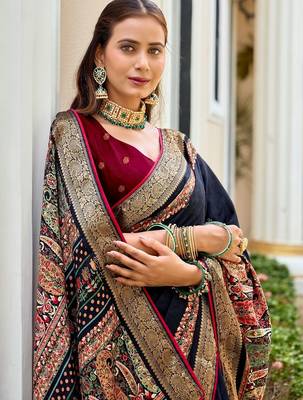 Navy blue navy blue soft silk siroski work saree with contrast blouse piece 2