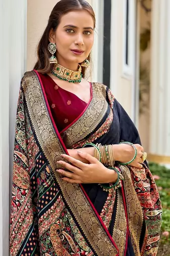 Navy blue navy blue soft silk siroski work saree with contrast blouse piece