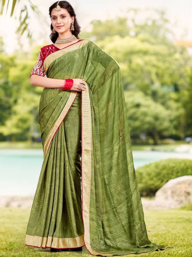 Green green moss crepe viscose zari border saree with contrast blouse piece