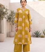 Yellow printed straight co-ords set for women