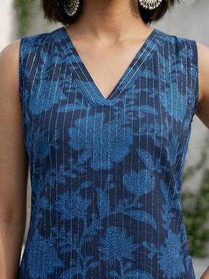Blue floral printed co-ord set for women 3