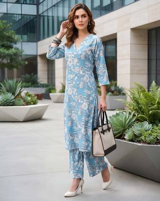 Blue printed straight co-ords set for women 3