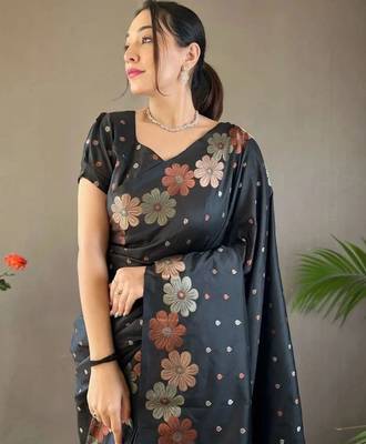 Black woven design zari silk cotton banarasi saree 3