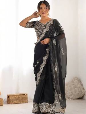Black embellished sequinned organza heavy work saree 4