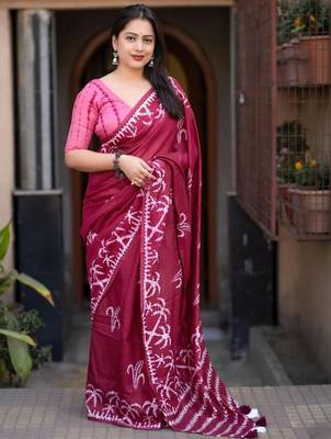Maroon batik printed chanderi saree with unstitched blosue piece 1