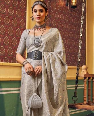 Grey woven design ethnic motifs zari saree 3