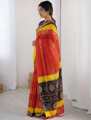 Red zari pure cotton bandhani saree 4