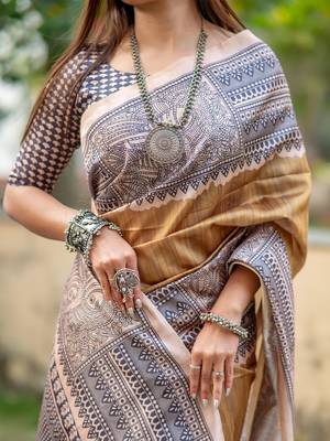 Beige printed tussar saree 4