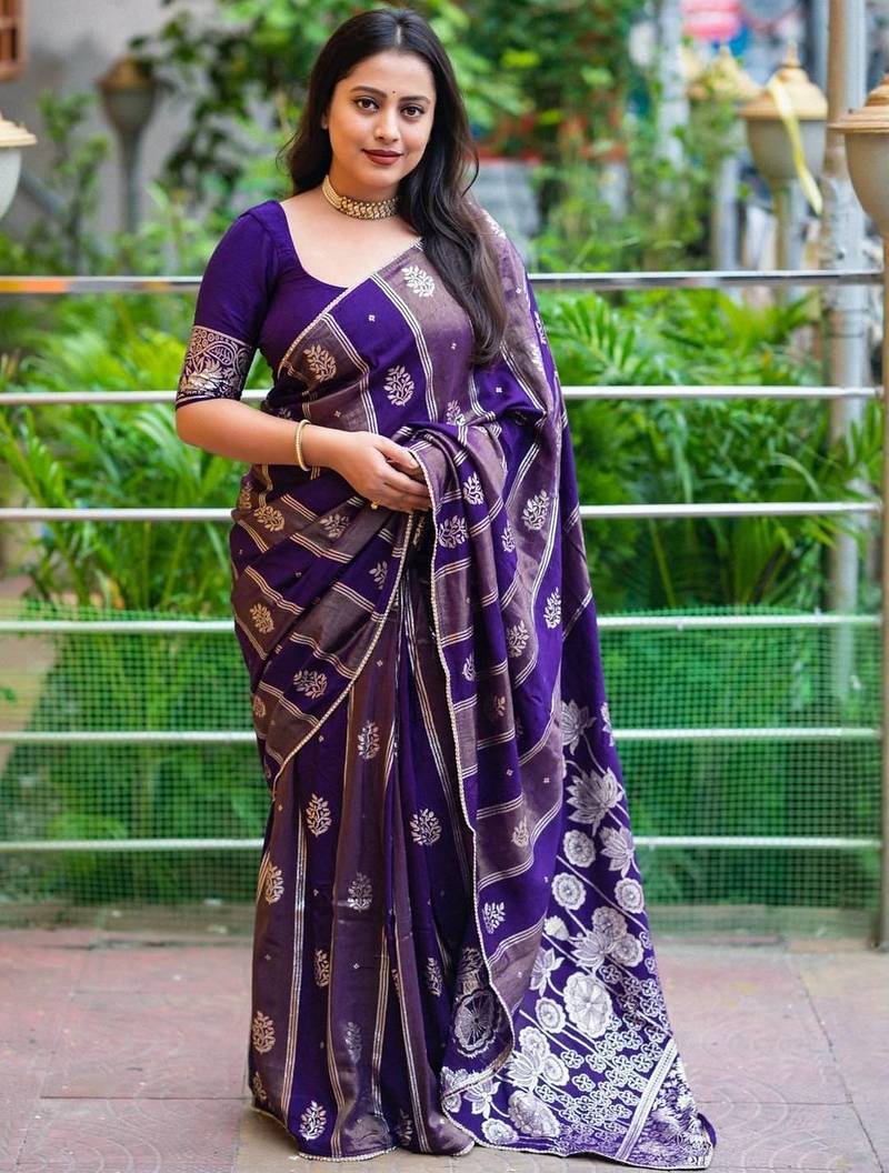 Blue blue woven design silk blend chanderi sarees