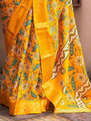 Yellow kalamkari printed woven design zari saree 4
