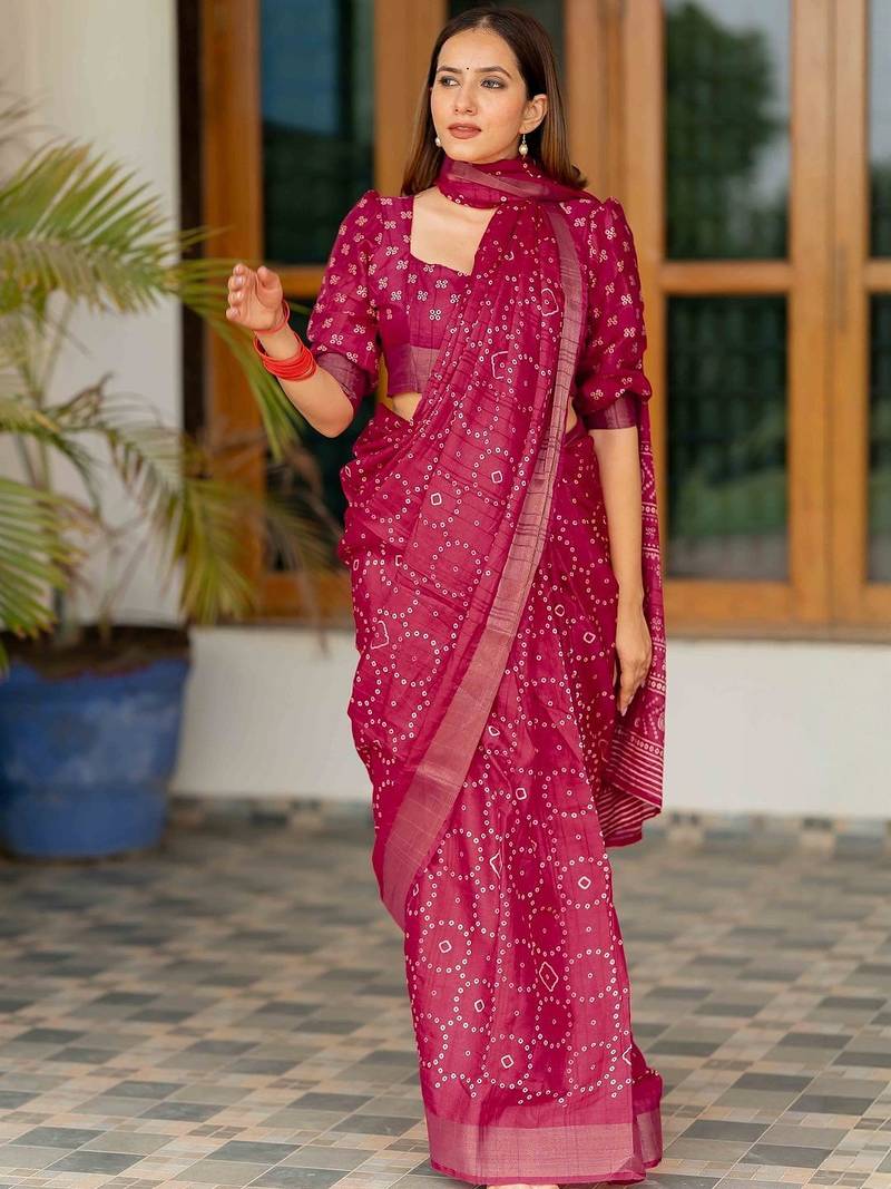 Pink pink printed silk blend bandhani sarees